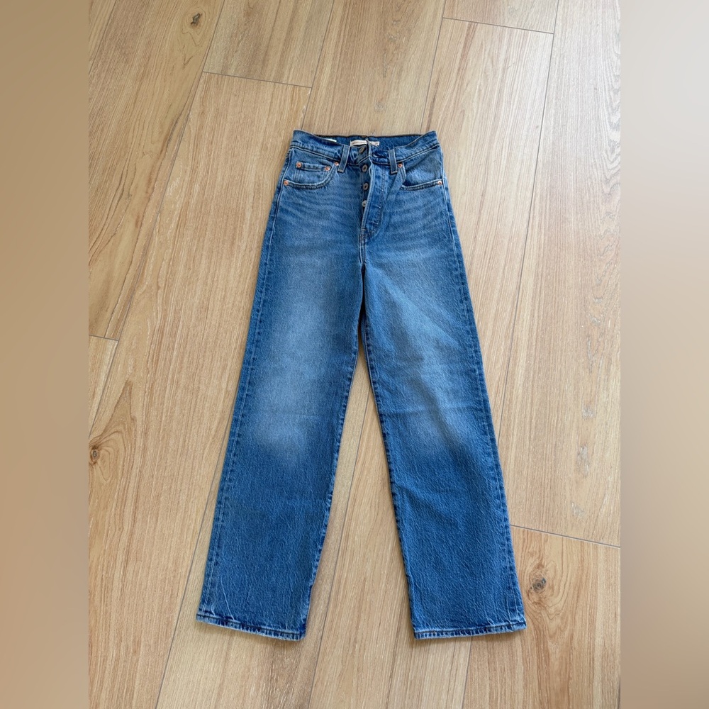 Levi’s Ribcage Ankle